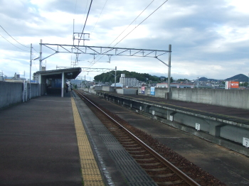 名鉄味岡駅 駅名板 （各駅詳細情報｜小牧線｜電車のご利用案内