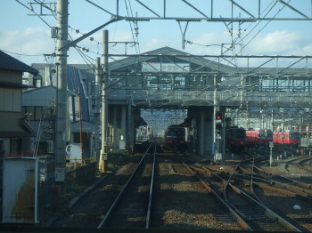 伊奈駅